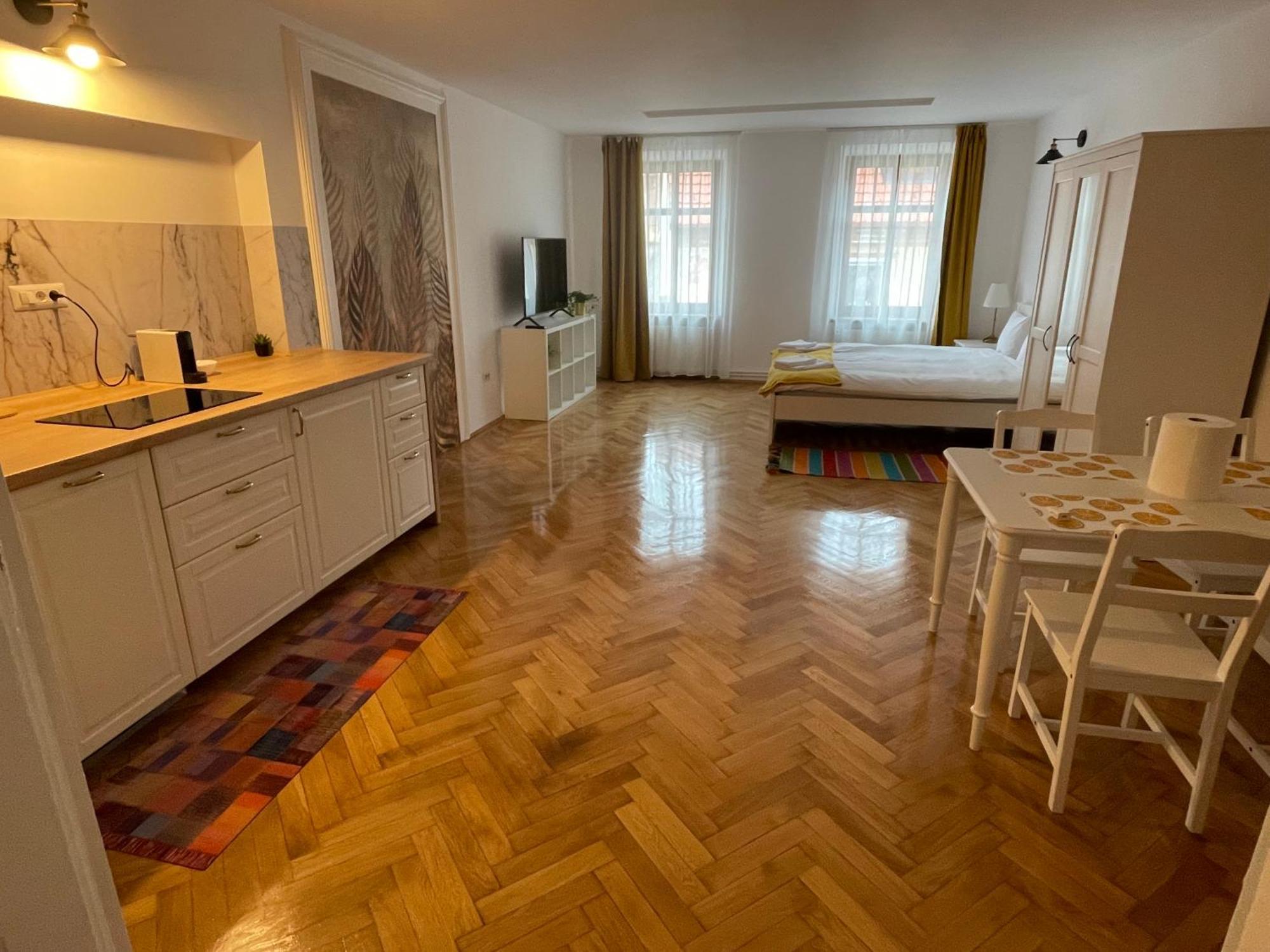 Cozy Stay Brasov Exterior photo